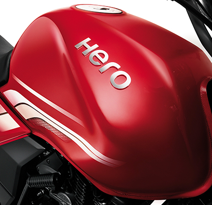 ACHIEVER 150 Muscular Fuel Tank with 3D Hero Insignia